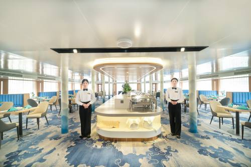 华夏神女5号6楼VIP餐厅