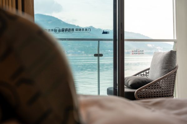 阳台标准间