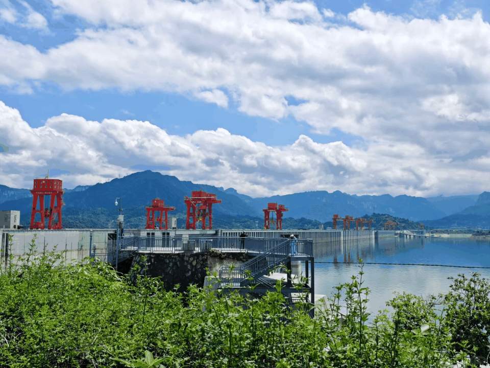 三峡大坝